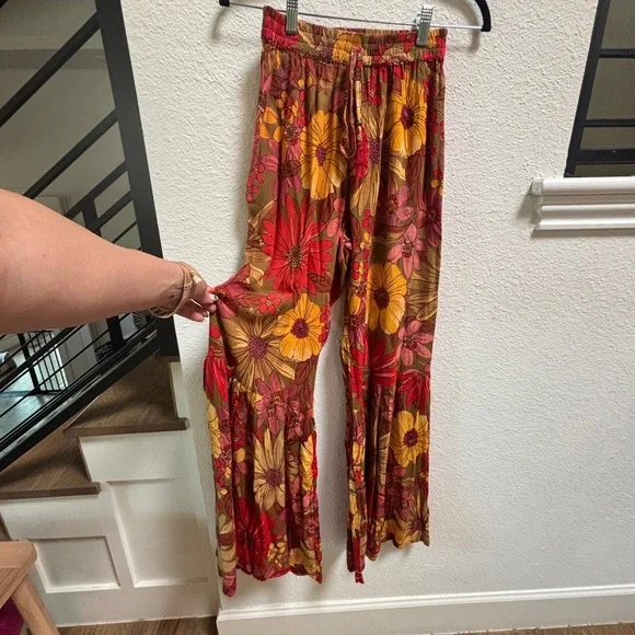 Angie Smocked Retro Boho Floral Flowy Pants Small - Picture 1 of 6